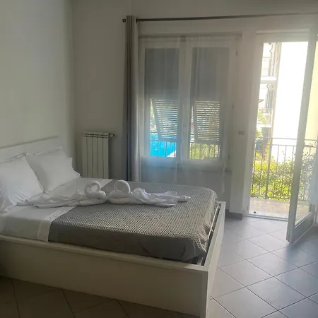 Studio Cala Di Sole Imperia