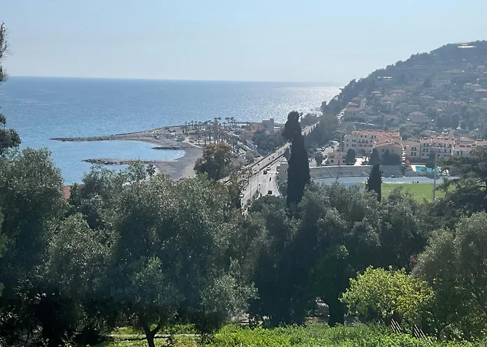 Studio Cala Di Sole Lägenhet *